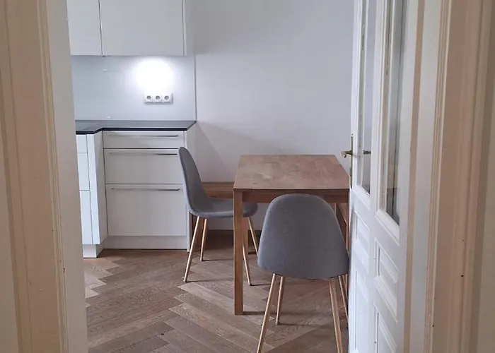 - 3 Bedroom Apartment Innsbruck