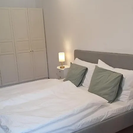 - 3 Bedroom インスブルック