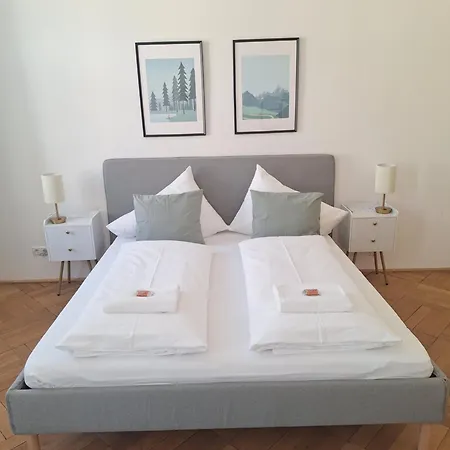 - 3 Bedroom インスブルック