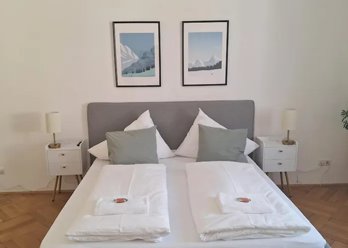 - 3 Bedroom Apartamento