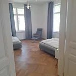 - 3 Bedroom Lägenhet